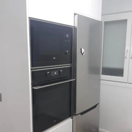 Recien Reformado En El Toyo